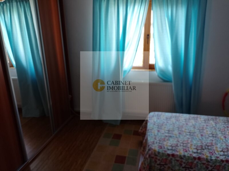 Casa de vacanta moderna cu teren generos –15min de Tecuci