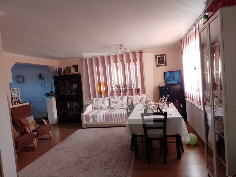 Casa de vacanta moderna cu teren generos –15min de Tecuci